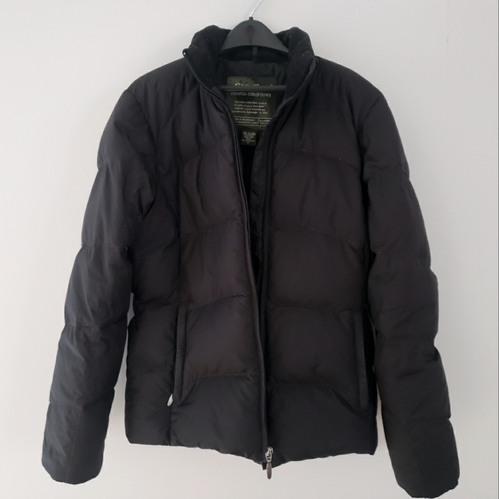 Black Eddie Bauer Goose down jacket